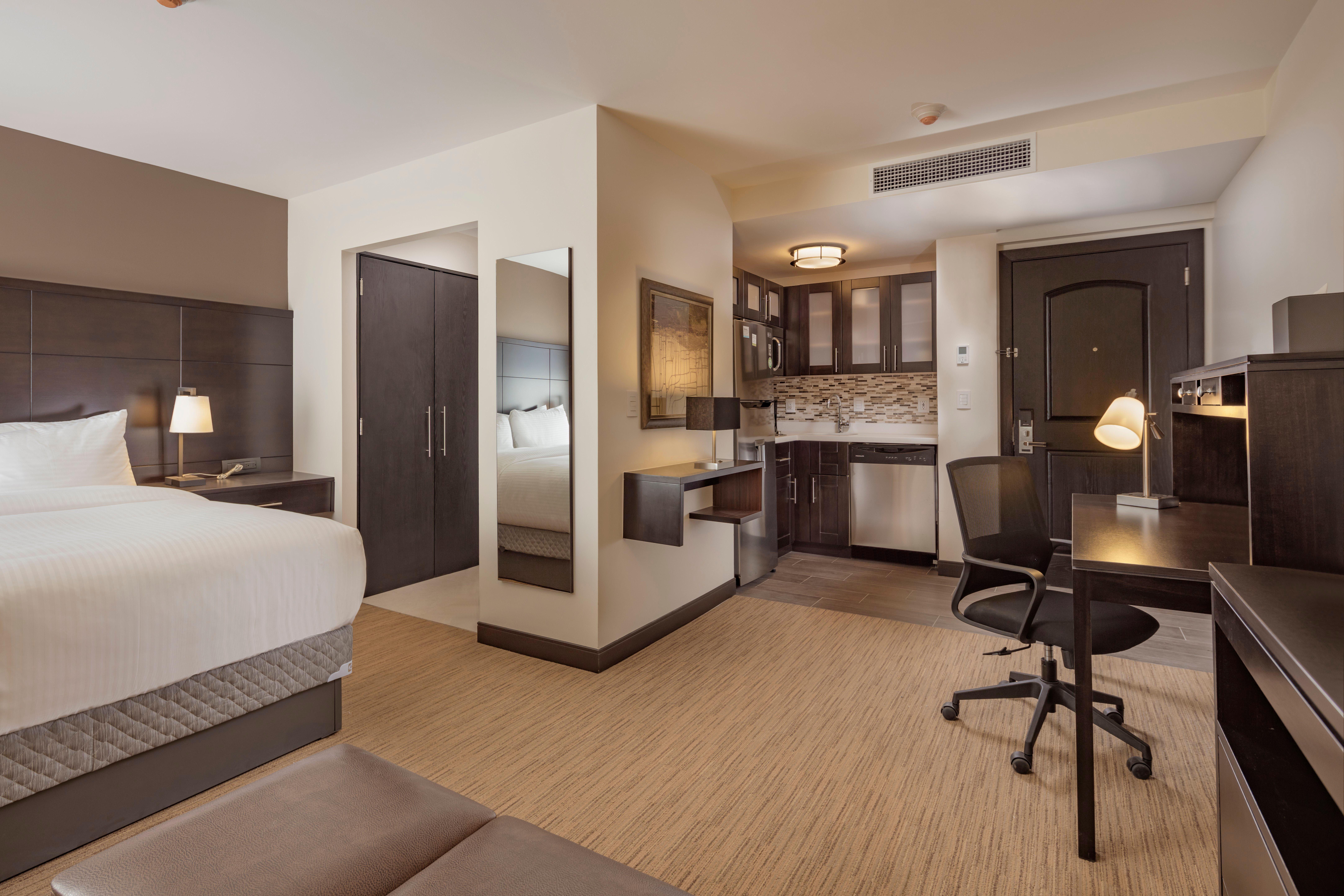 Staybridge Suites - Saltillo By Ihg Exterior photo